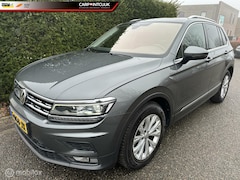 Volkswagen Tiguan - 1.5 TSI ACT Comfortline Business Pano Leer