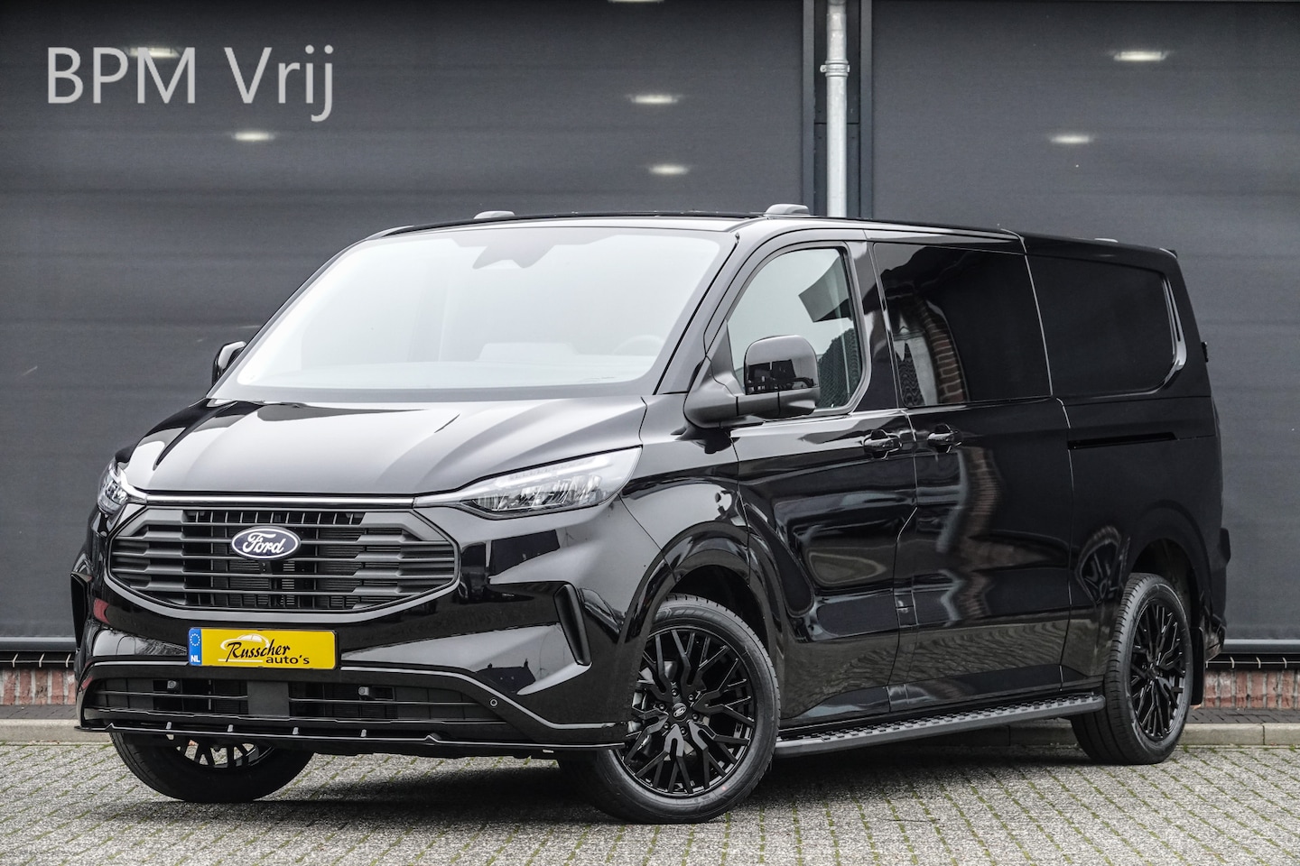 Ford Transit Custom - DC L2H1 Dubbel Cabine | 170Pk Aut. | Limited | 360° Camera | 2xSchuifdeur | Spoilerpack | - AutoWereld.nl