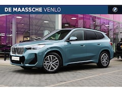 BMW X1 - xDrive23i High Executive M Sport Automaat / Panoramadak / Trekhaak / Sportstoelen / Stoelv