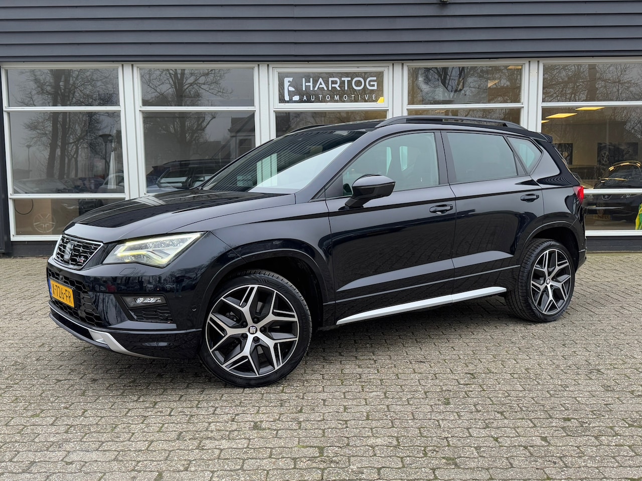 Seat Ateca - 1.5 TSI FR Business Intense Black | Autm | VOL! | Dak | Camera | - AutoWereld.nl