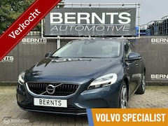 Volvo V40 - T2 Momentum|Navi|LED Bochtenverlichting|Stoelverwarming|Parkeercamera