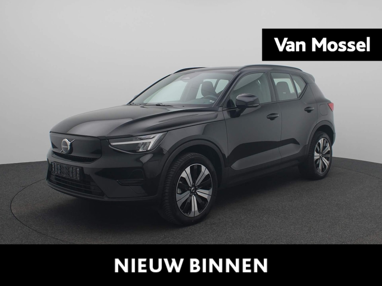 Volvo XC40 - Recharge Core | SPORTSTOELEN | NAVIGATIE | CLIMATE CONTROL | ELEKTRISCHE ACHTERKLEP |  CAM - AutoWereld.nl