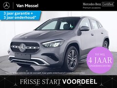 Mercedes-Benz GLA-Klasse - 250 e Luxury Line / Panoramadak/ Sfeerverlichting/ Carplay/ Winter Pack