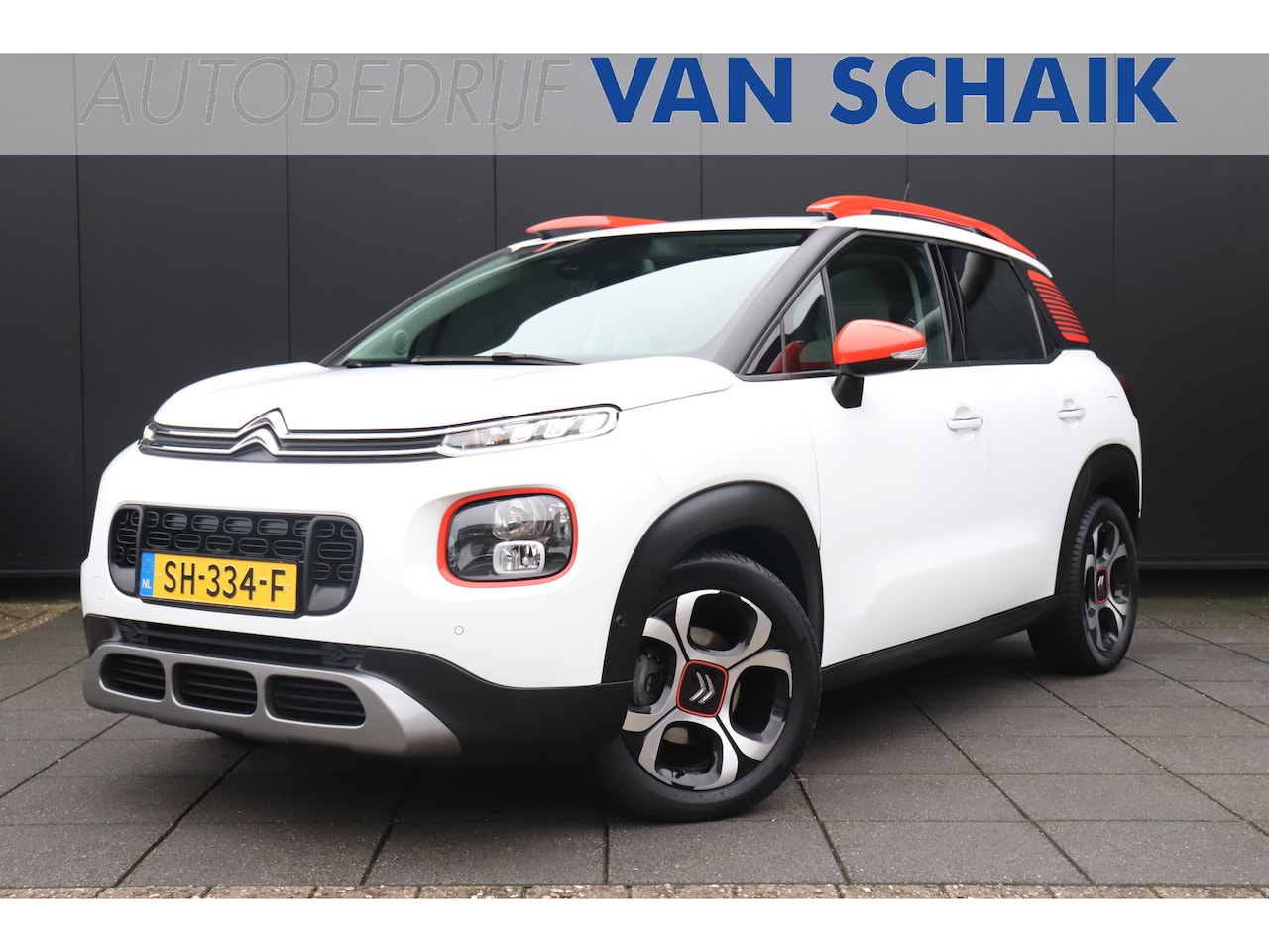 Citroën C3 Aircross - 1.2 PureTech S&S Shine | NAVI | CAMERA | PANODAK | DEALER ONDERHOUDEN - AutoWereld.nl