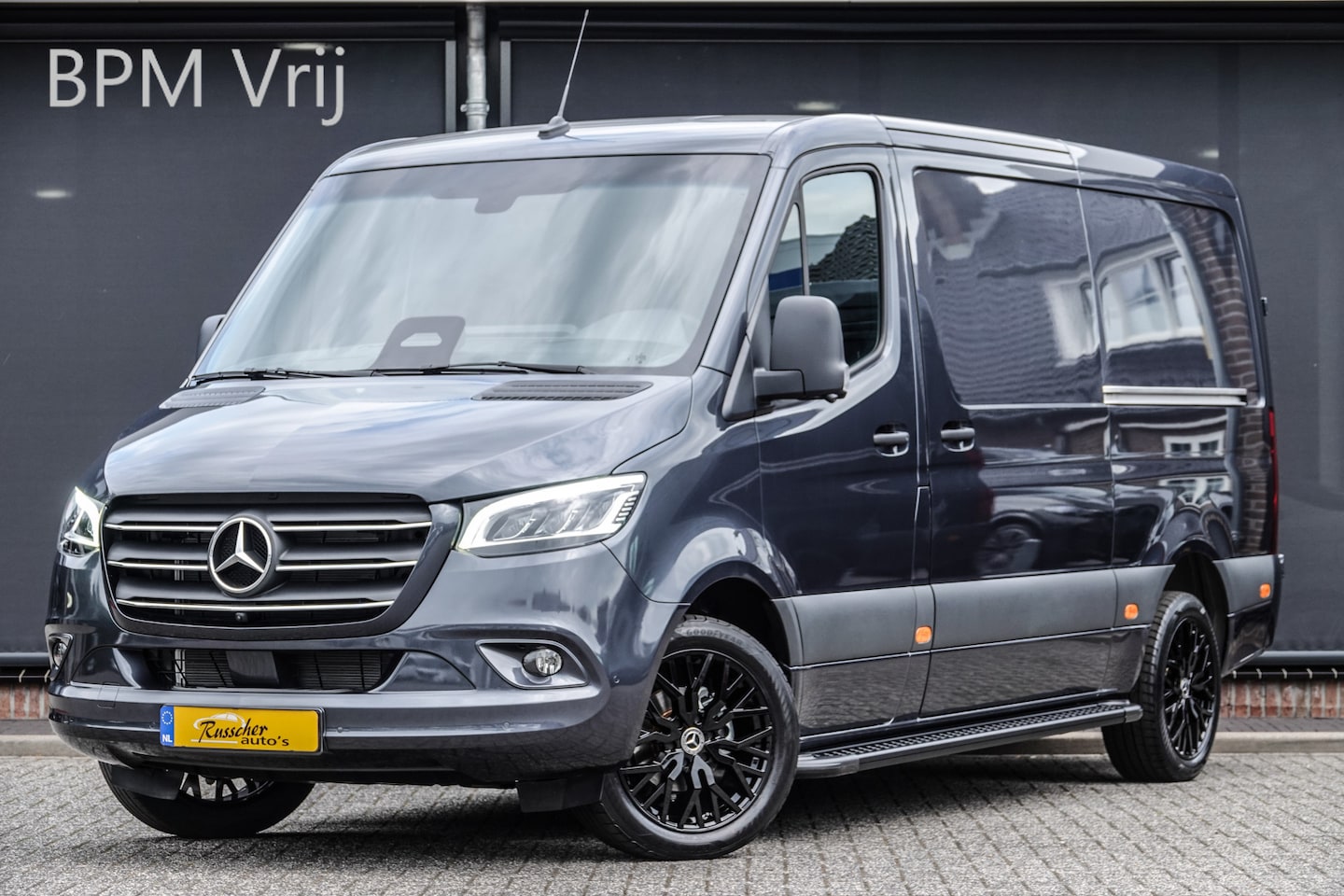 Mercedes-Benz Sprinter - L2H1 319Cdi 190Pk 9G-tronic | RWD | Dubbele schuifdeur | 3.500Kg trekgewicht - AutoWereld.nl