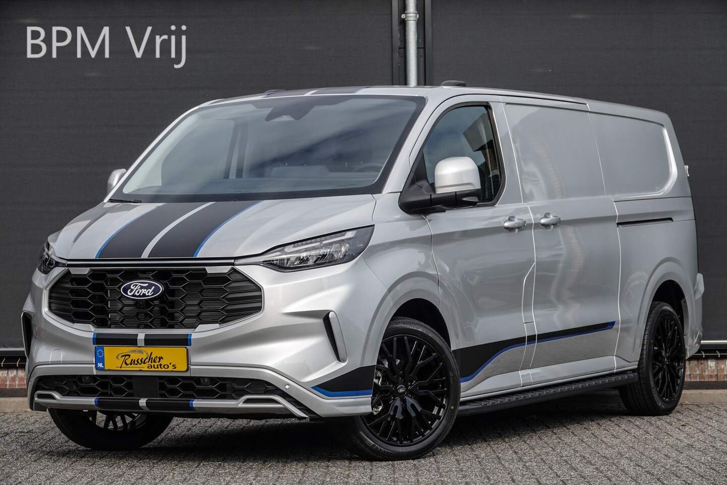 Ford Transit Custom - L2H1 170Pk Aut. | Sport | B&O Sound | 360° camera | Trekhaak | Treeplanken | 20'' - AutoWereld.nl