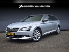 Skoda Superb Combi - 1.5 TSI ACT Business Edition Automaat Stoelverwarming Achterbankverwarming Navigatie Camer