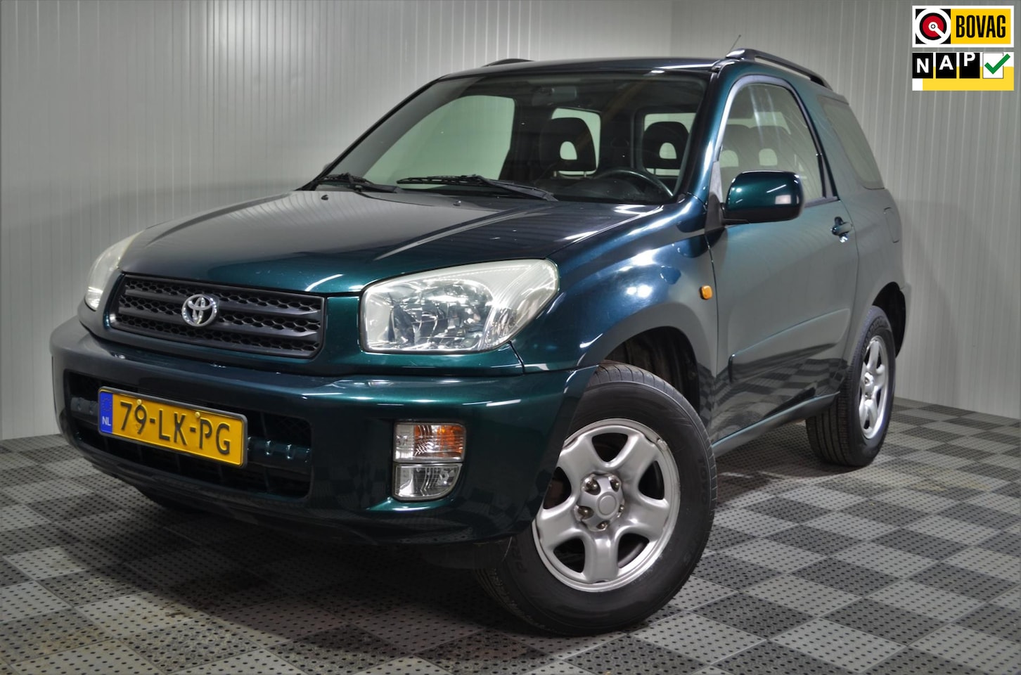 Toyota RAV4 - 1.8-16V VVT-i Luna / NL auto - AutoWereld.nl