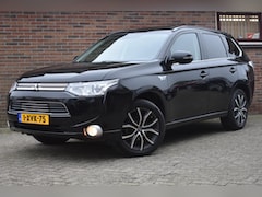 Mitsubishi Outlander - 2.0 PHEV Instyle '14 Leder Clima Navi Cruise Inruil mogelijk