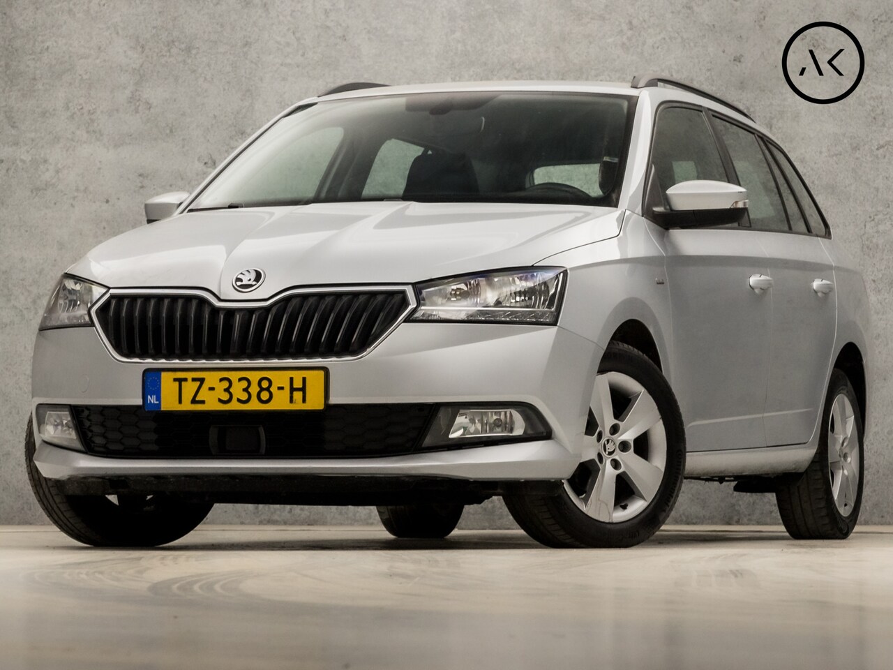 Skoda Fabia Combi - 1.0 Sportline (APPLE CARPLAY, NAVIGATIE, CLIMATE, STOELVERWARMING, SPORTSTOELEN, CRUISE, P - AutoWereld.nl