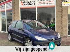 Peugeot 206 - 1.4 XS - Stuurbekracht - Radio CD