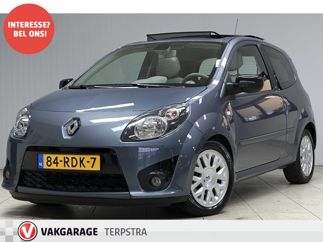 Renault Twingo - 1.2-16V Initiale/ Open Pano-Dak!/ Trekhaak/ 15''LMV/ LEDER/ Clima/ Cruise/ Radio-CD+Parrot - AutoWereld.nl