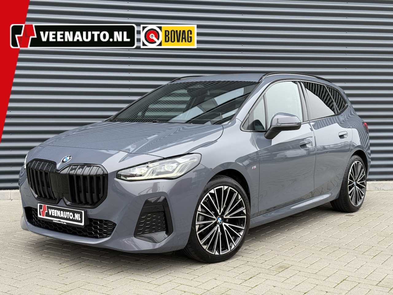 BMW 2-serie Active Tourer - 218i M-Sport Shadow Harman Kardon/Trekhaak/Leder/Camera - AutoWereld.nl