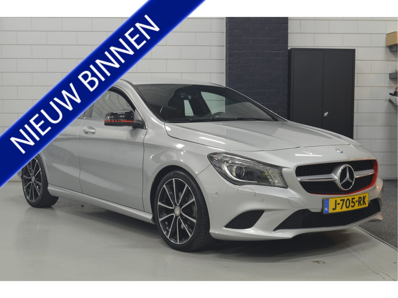 Mercedes-Benz CLA-Klasse - 180 Edition 1 // 136.000 km // AIRCO // PDC v&a // CARPLAY // STOELVERWARMING // - AutoWereld.nl