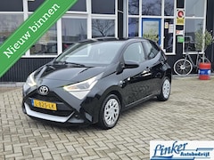 Toyota Aygo - 1.0 VVT-i x-play CAMERA CARPLAY GEEN AFLEVERKOSTEN