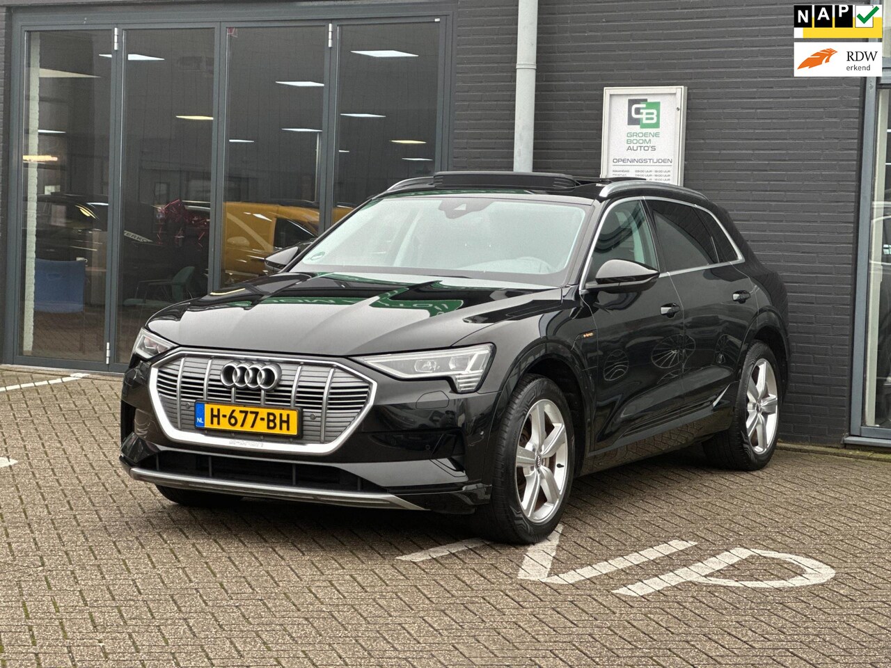 Audi e-tron - E-tron 50 quattro Launch edition plus 71 kWh/PANO-DAK/NAVI/NL-AUTO NAP!! - AutoWereld.nl