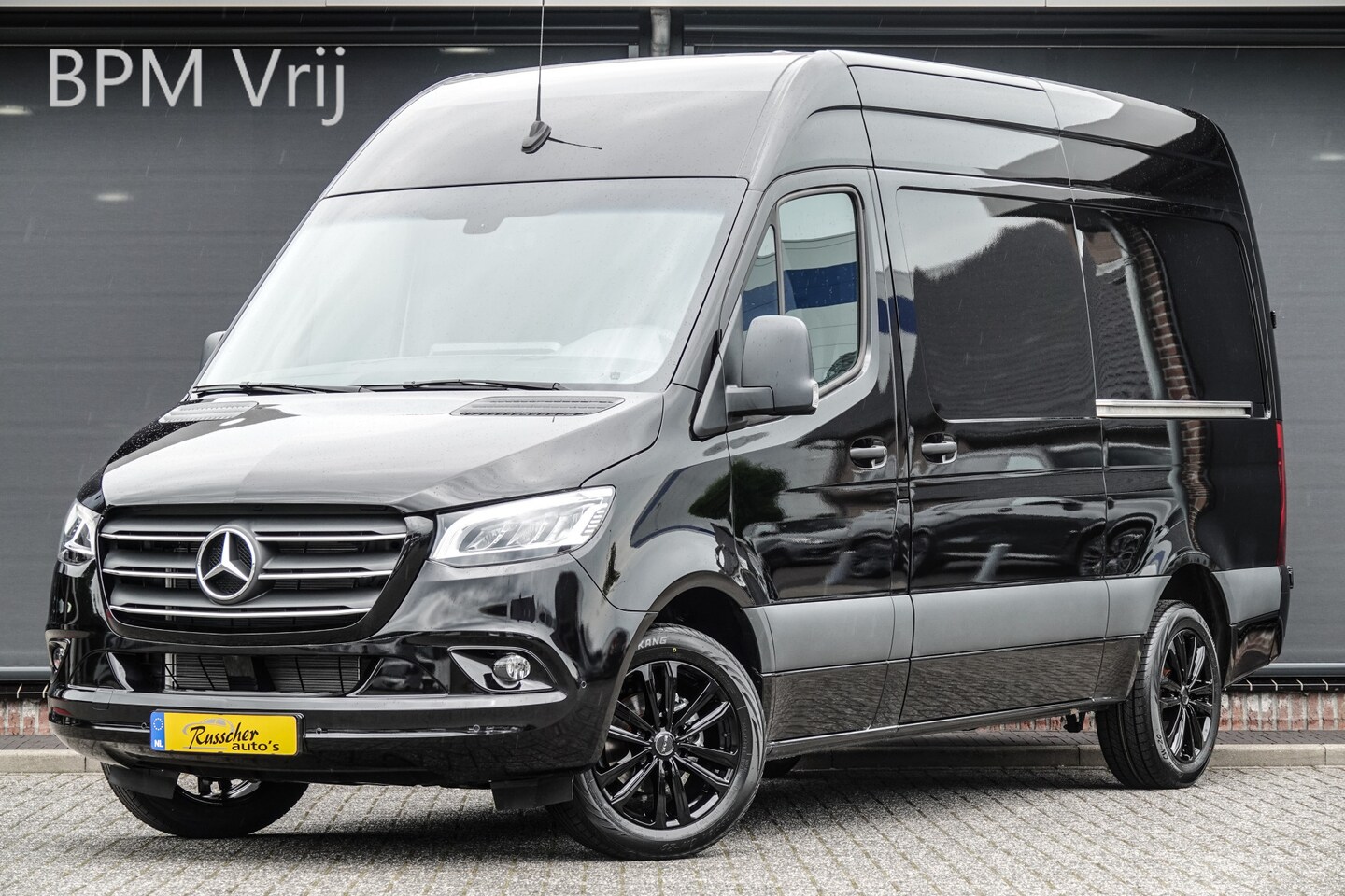 Mercedes-Benz Sprinter - L2H2 317Cdi 170Pk 9G-Tronic | 2x Deur | RWD | Obsidian Black - AutoWereld.nl