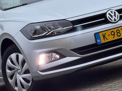 Volkswagen Polo - 1.0 TSI Comfortline Executive - Reflex Silver - Carplay/Adaptive cruise/Nav