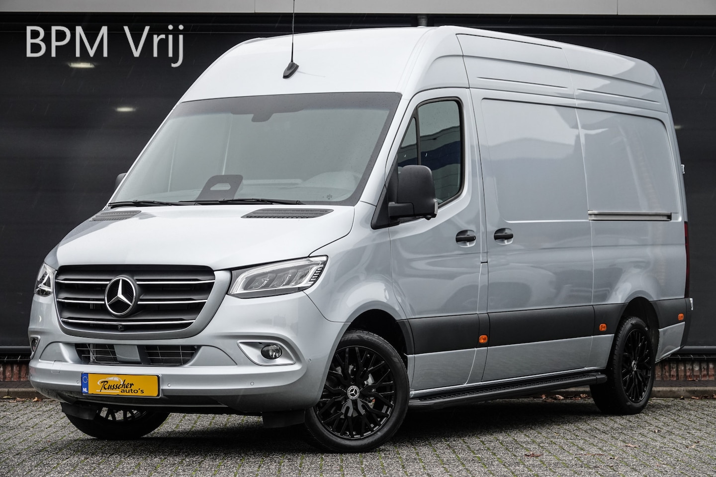 Mercedes-Benz Sprinter - L2H2 319Cdi 190Pk 9G-tronic | RWD | Dubbele schuifdeur | 3.500Kg trekgewicht | Hightech Zi - AutoWereld.nl