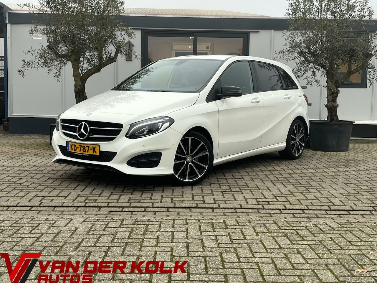 Mercedes-Benz B-klasse - 160 Ambition Navi Cruise LED - AutoWereld.nl