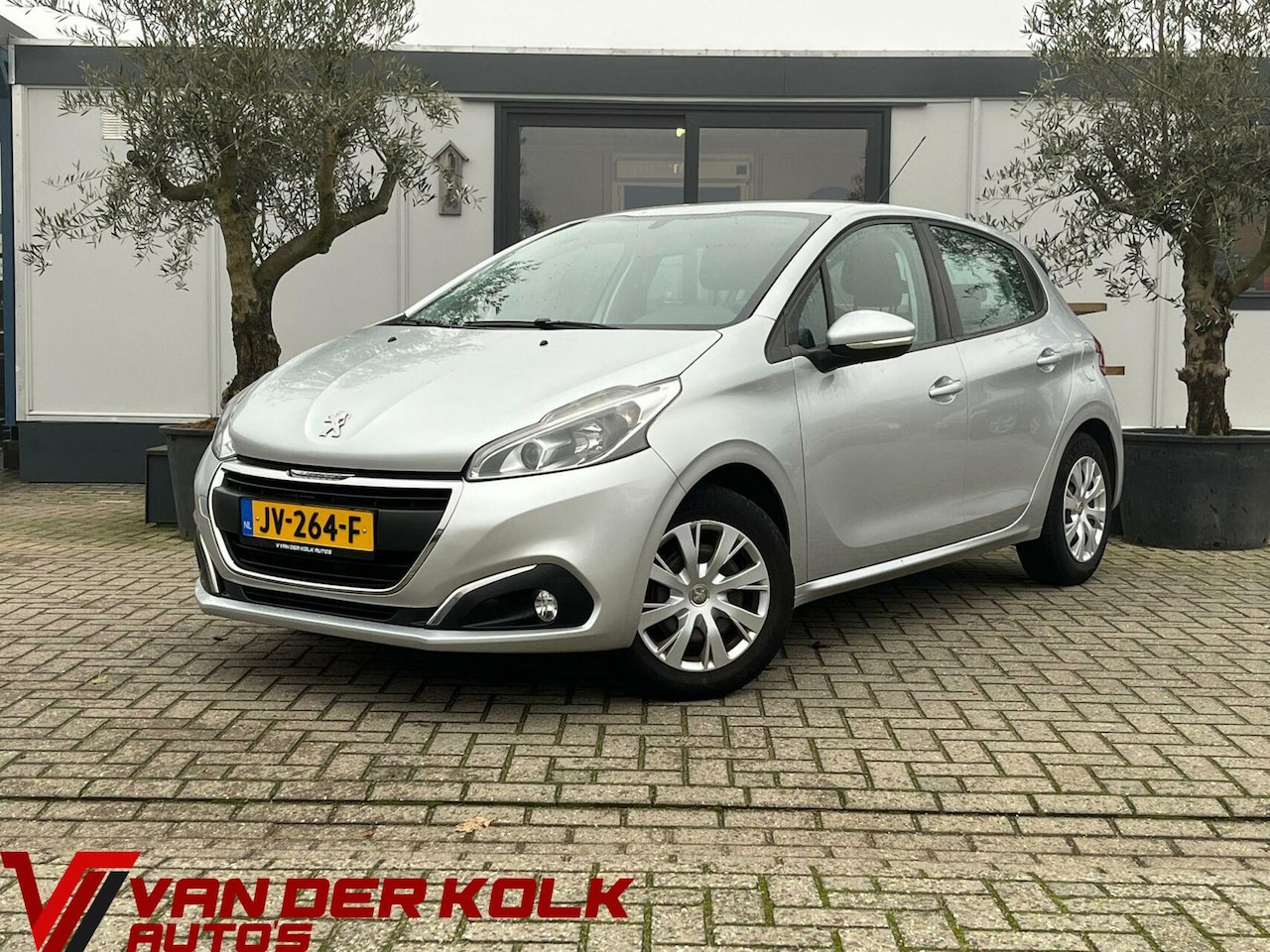 Peugeot 208 - 1.2 PureTech Active Navigatie Cruise - AutoWereld.nl