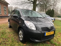 Toyota Yaris - 1.3 VVTi Terra