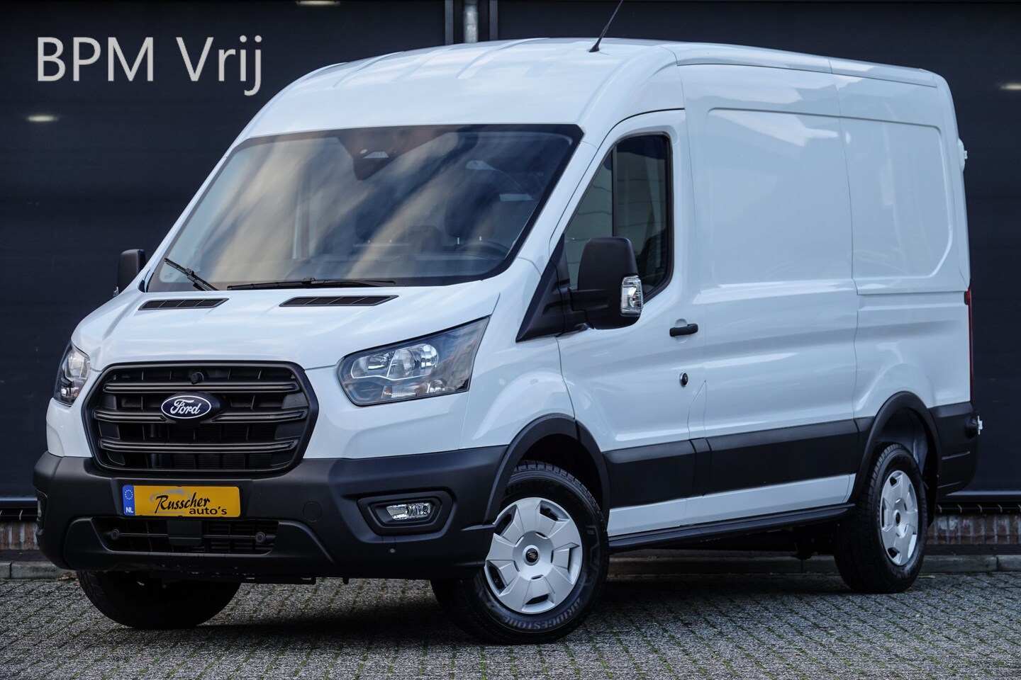 Ford Transit - L2H2 2.0Tdci 130Pk | 350 | Trend | Virtual Cockpit | Achteruitrijcamera | 270° Achterdeure - AutoWereld.nl