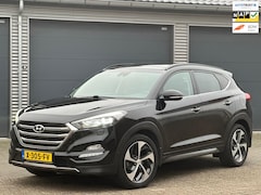 Hyundai Tucson - 1.6 T-GDi Premium AUTOMAAT 4WD, panoramadak, trekhaak, leder, dealer onderhouden