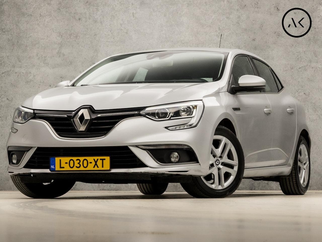 Renault Mégane - 1.2 TCe Design (NAVIGATIE, CLIMATE, DIGITAL COCKPIT, SPORTSTOELEN, CRUISE, ELEK PAKKET, NI - AutoWereld.nl