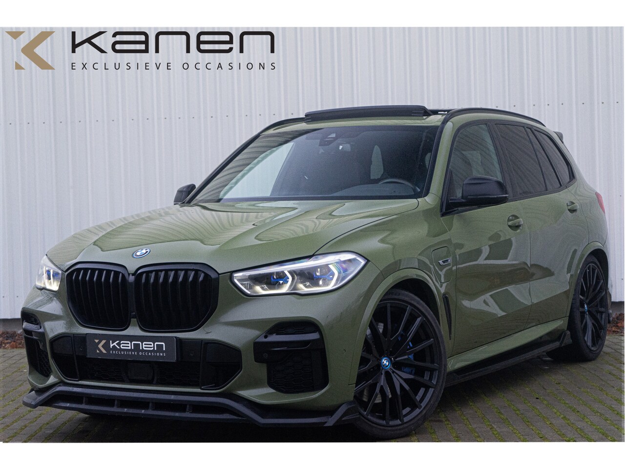 BMW X5 - xDrive45e M Sport Pano Bowers&W Skylounge Memory Ambient Laser Trekhaak - AutoWereld.nl