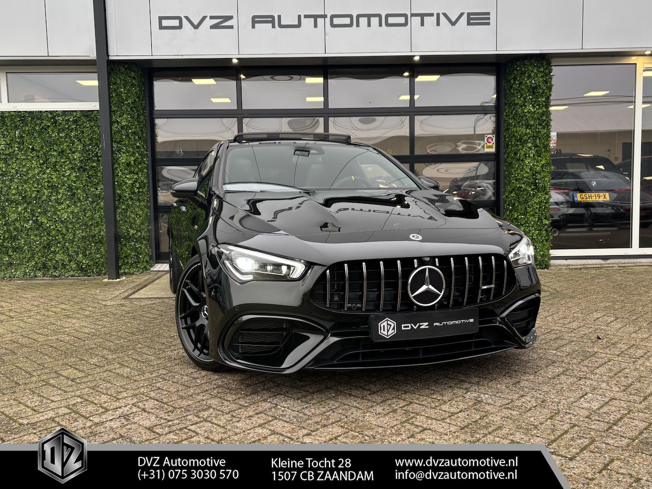 Mercedes-Benz CLA-klasse Shooting Brake - AMG 45 S 4MATIC+ | Night | Pano | Burmester | Sportuitlaat - AutoWereld.nl