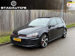 Volkswagen Golf - 2.0 TSI GTI DSG Performance Pano|Dynadio|Camera