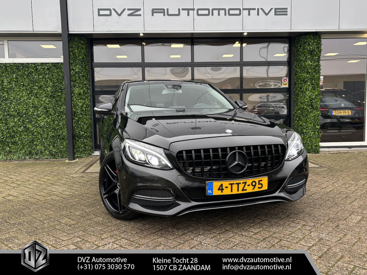 Mercedes-Benz C-klasse - 180 Avantgarde | 19" AMG | Navi | Leder - AutoWereld.nl