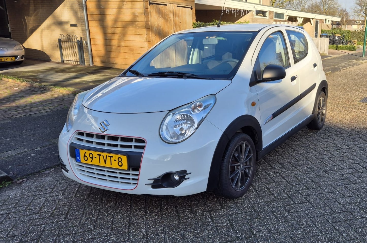 Suzuki Alto - 1.0 Comfort Plus - AutoWereld.nl