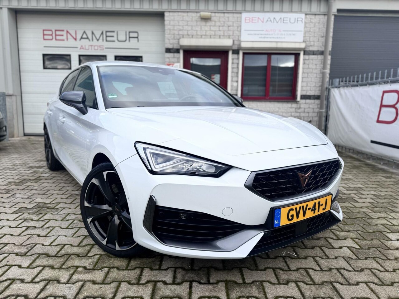 CUPRA Leon - 1.4 e-Hybrid VZ 245 PK/ Navi/ Camera/ 19” LMV - AutoWereld.nl