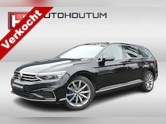 Volkswagen Passat Variant - 1.4 TSI PHEV GTE Trekhaak, Leder, El stoelen, Achteruitrijcamera