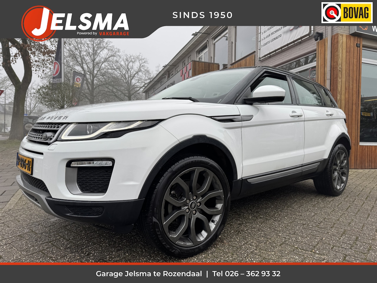 Land Rover Range Rover Evoque - 2.0 Si4 Dynamic AWD Aut. Pano | Trekhaak | Camera - AutoWereld.nl