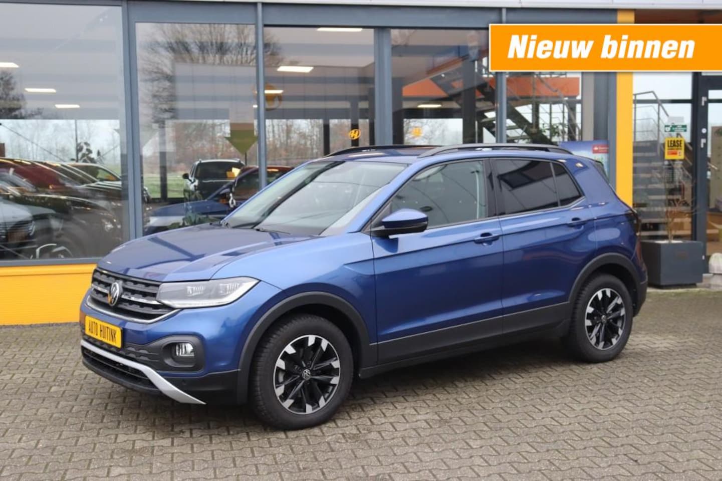 Volkswagen T-Cross - 1.0 TSI 110 pk DSG  Style - Navi - camera - AutoWereld.nl