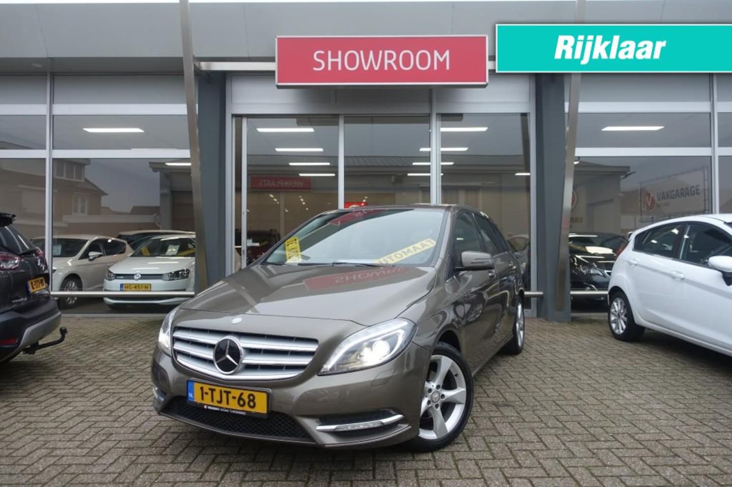 Mercedes-Benz B-klasse - 180 AMBITION TREKHAAK (All in prijs) - AutoWereld.nl