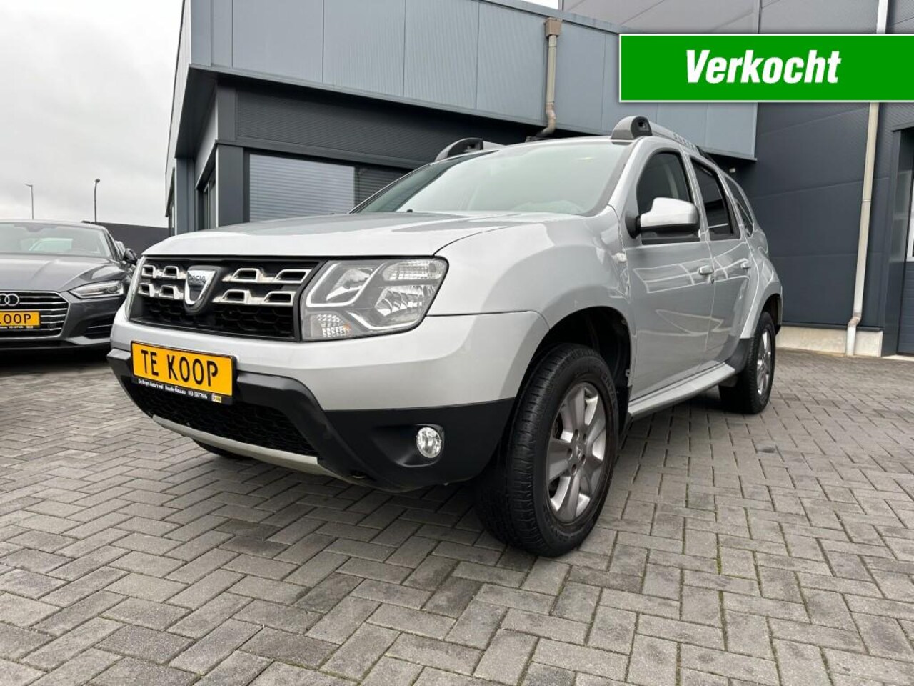 Dacia Duster - 1.2 TCe Ambiance Navigatie Airco Trekhaak - AutoWereld.nl