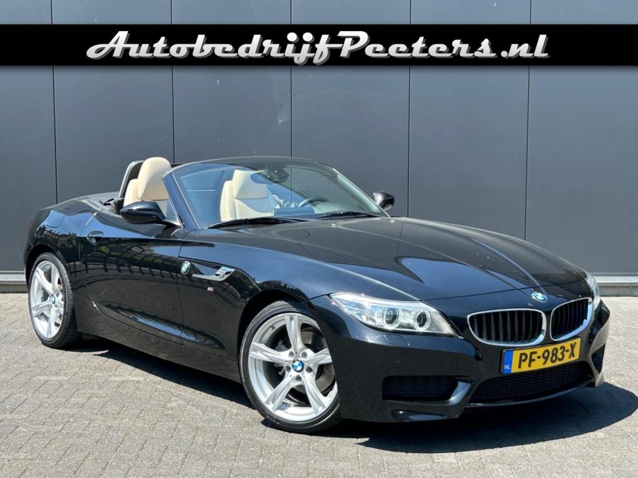 BMW Z4 - sDrive20i Aut. M Sport Leder Navi Xenon Stuurverwarming - AutoWereld.nl