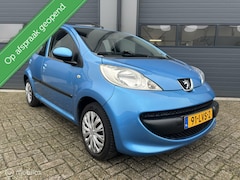 Peugeot 107 - 1.0-12V 122.Dkm NAVI uitvoering/14 MAAND APK