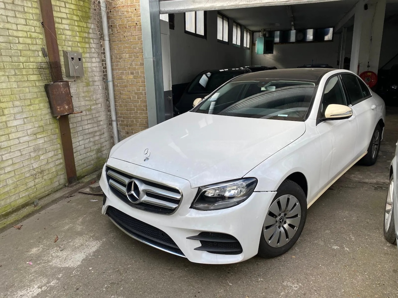 Mercedes-Benz E-klasse - E 200 d Business Solution AMG - AutoWereld.nl