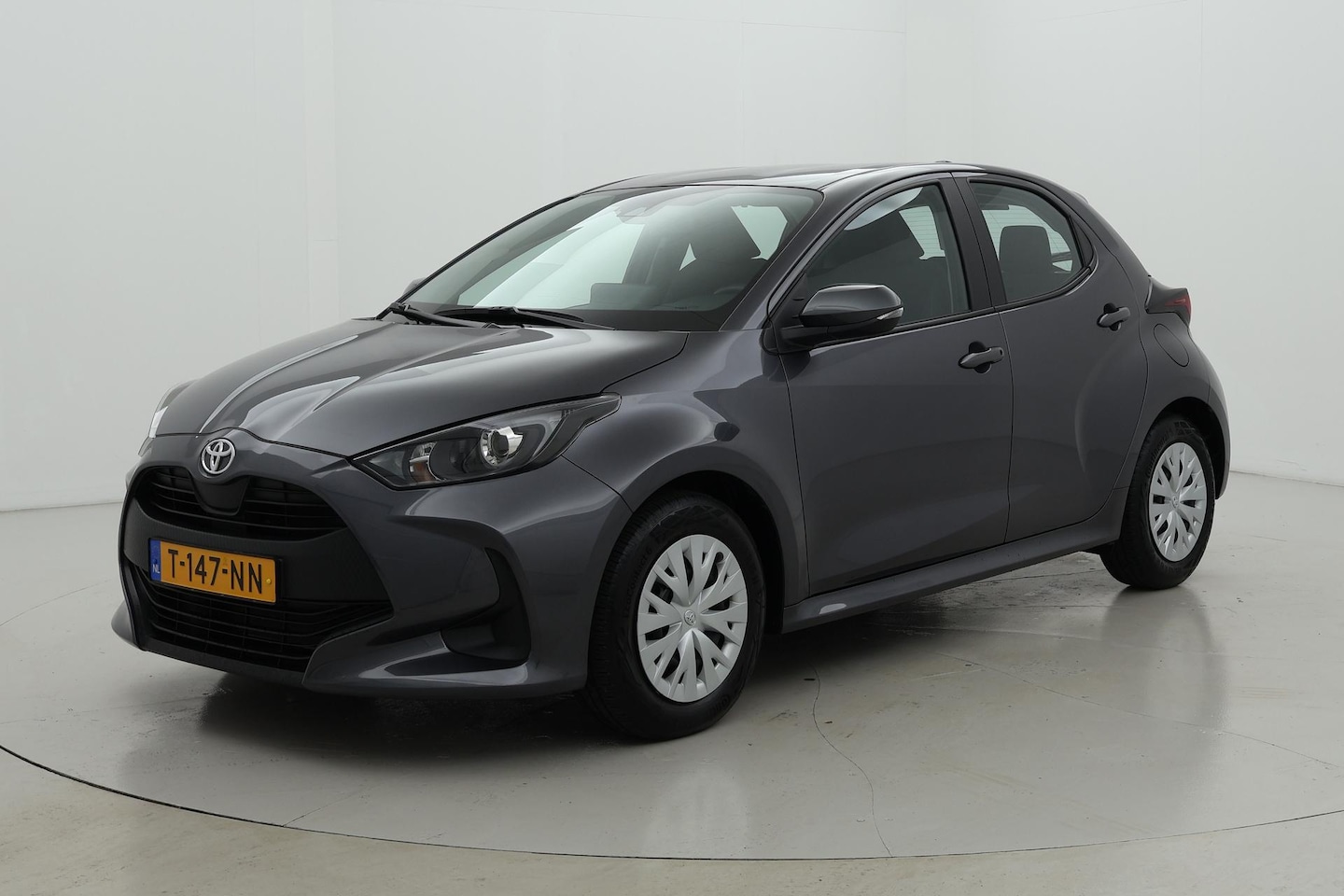 Toyota Yaris - 1.5 VVT-i Active | Apple Carplay / Android Auto - AutoWereld.nl