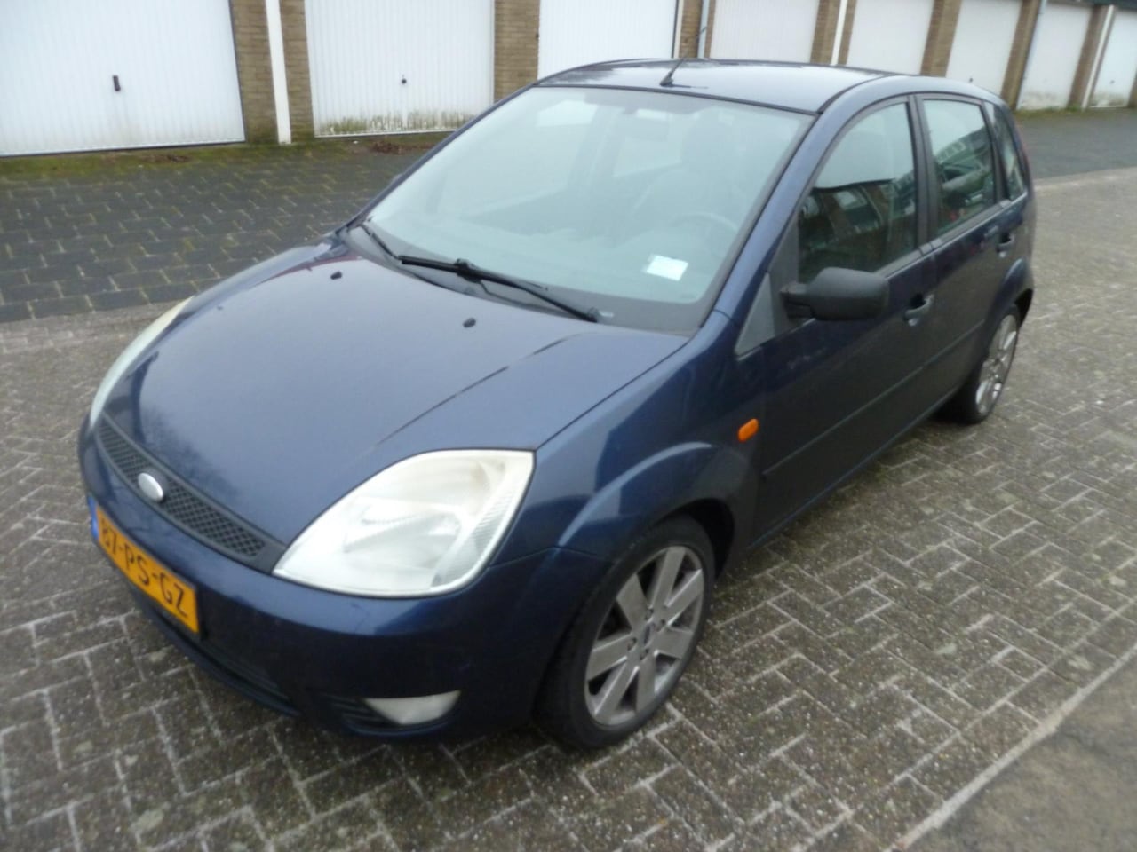 Ford Fiesta - 1.6-16V Futura automaat - AutoWereld.nl