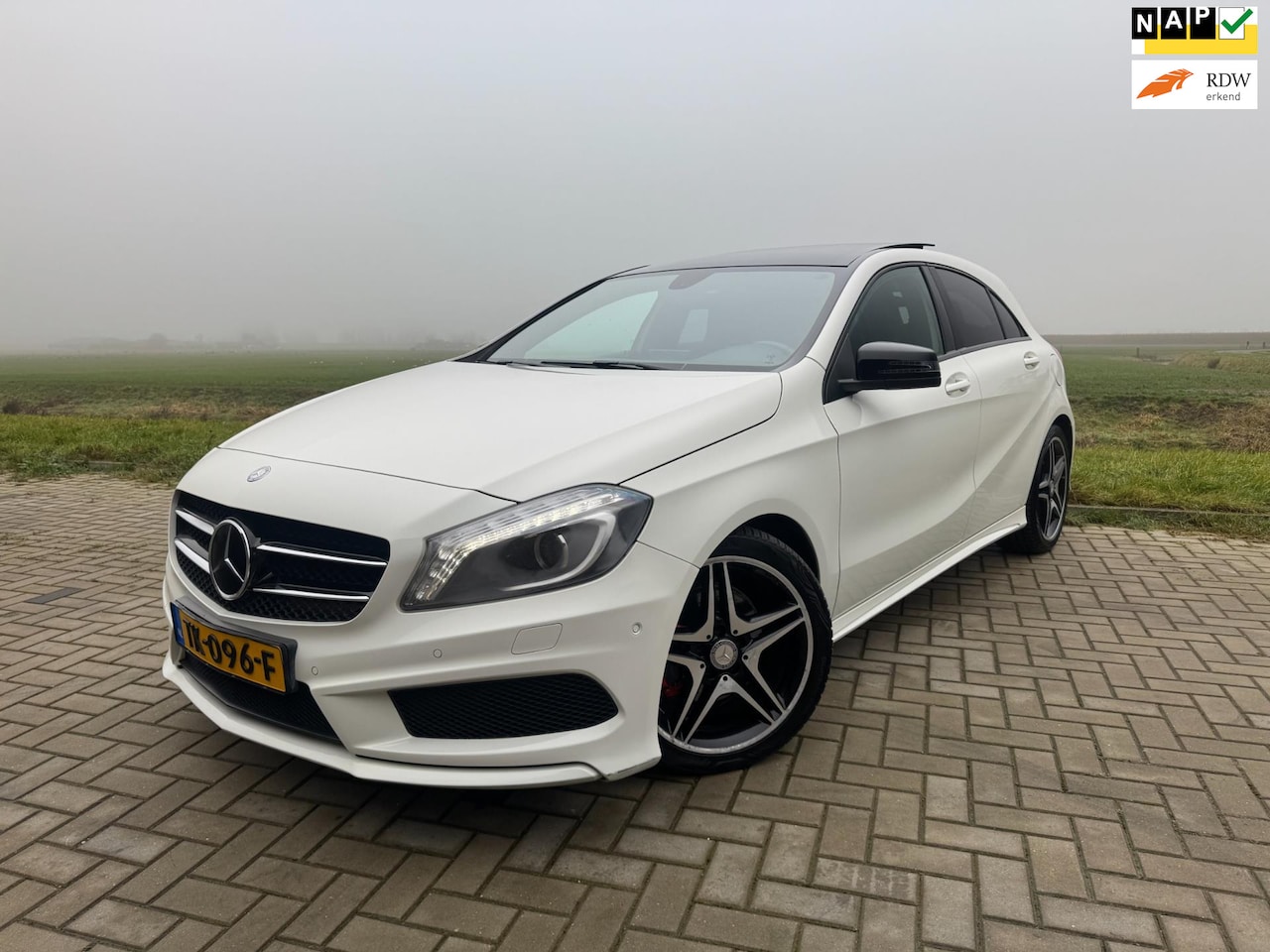 Mercedes-Benz A-klasse - 180 Prestige A180 AMG Airco 2013 Automaat Panoramadak Parkeersensoren Stoelverwarming Navi - AutoWereld.nl