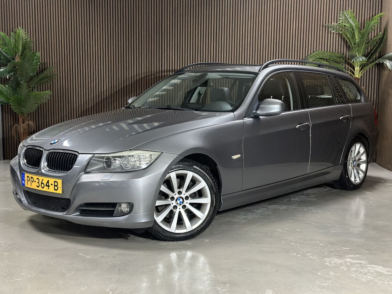 BMW 3-serie Touring - 320i Business Line 320i Business Line - AutoWereld.nl