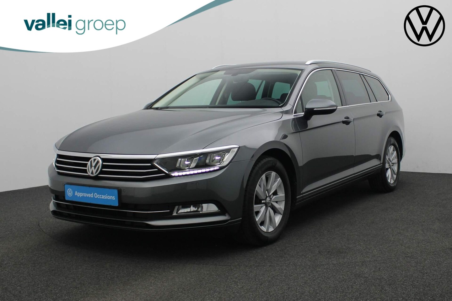 Volkswagen Passat Variant - 1.4 TSI 125PK DSG Comfortline Business | Navi | Parkeersensoren voor/achter | ACC | ErgoCo - AutoWereld.nl