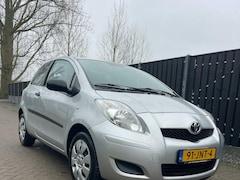 Toyota Yaris - 1.3 VVTi Dynamic