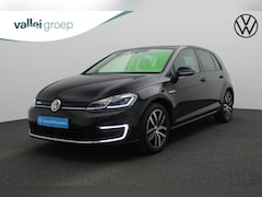 Volkswagen e-Golf - E-DITION 136PK | Warmtepomp | Camera | Navi | Stoelverwarming | ACC | Keyless | Virtual Co